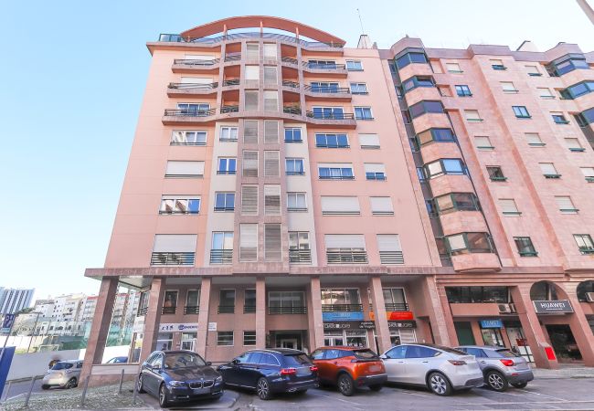 Apartamento en Lisboa ciudad - LARANJEIRAS DESIGN by HOMING