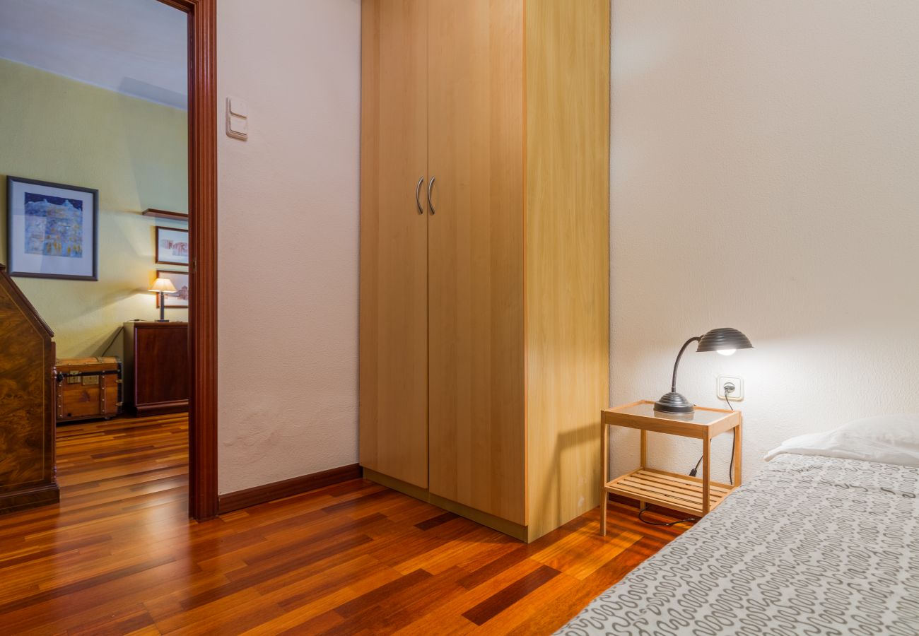 Appartement à Barcelone - PORT BCN, classic 3bed with balcony