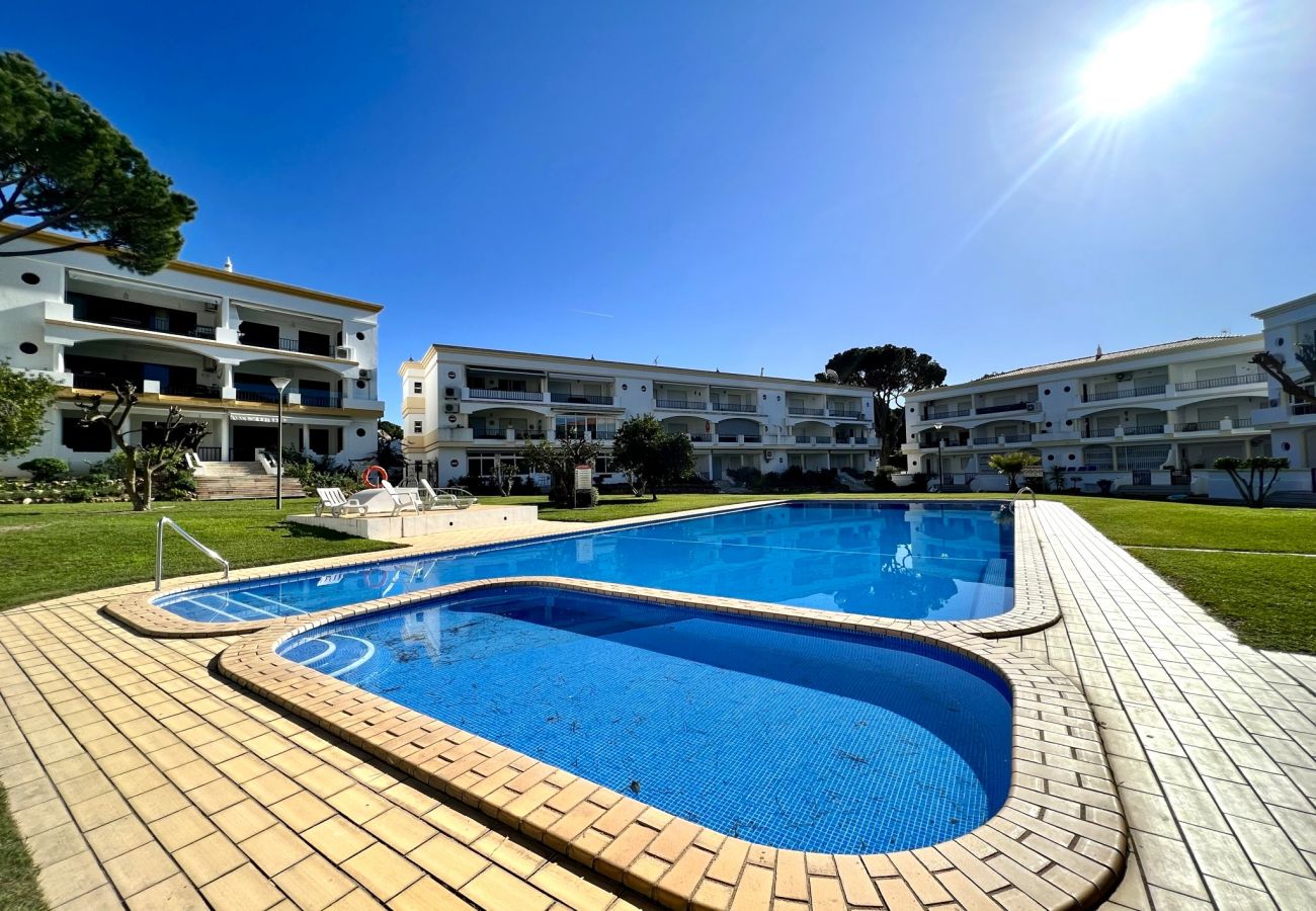 Appartement à Vilamoura - VILAMOURA GARDEN VIEW 1 WITH POOL by HOMING